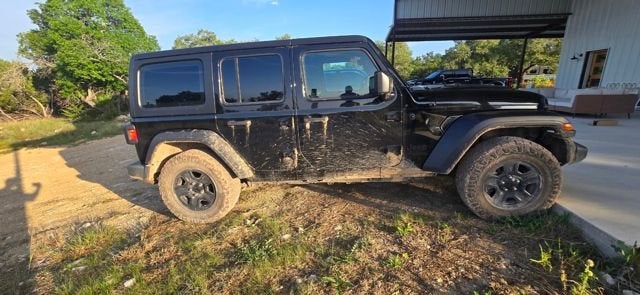 2022 Jeep Wrangler Unlimited Sport