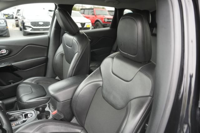 2021 Jeep Cherokee Altitude