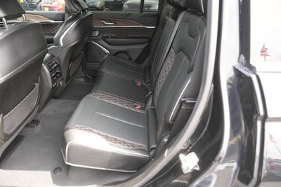 2023 Jeep Grand Cherokee Summit