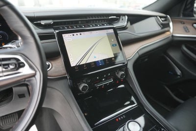 2023 Jeep Grand Cherokee Summit