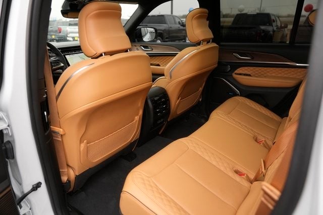 2023 Jeep Grand Cherokee Summit 4xe