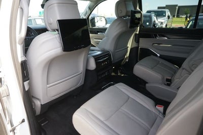 2023 Jeep Wagoneer L Series II