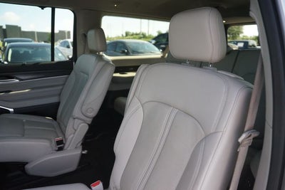 2023 Jeep Wagoneer L Series II