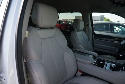 2023 Jeep Wagoneer L Series II
