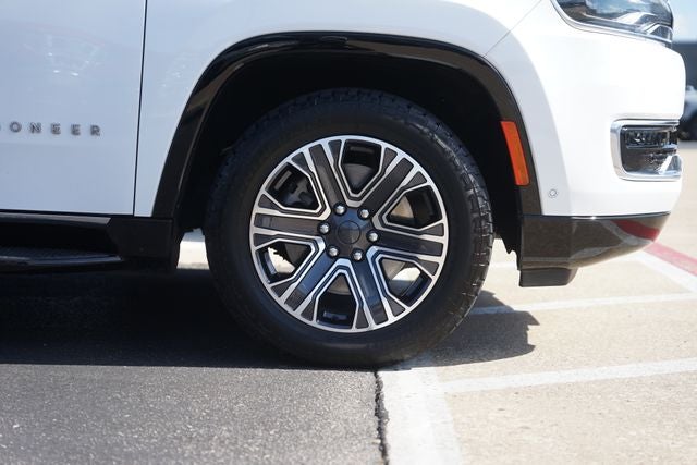 2023 Jeep Wagoneer L Series II