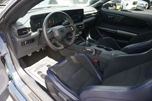 2024 Ford Mustang Dark Horse