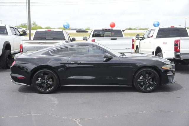2021 Ford Mustang EcoBoost