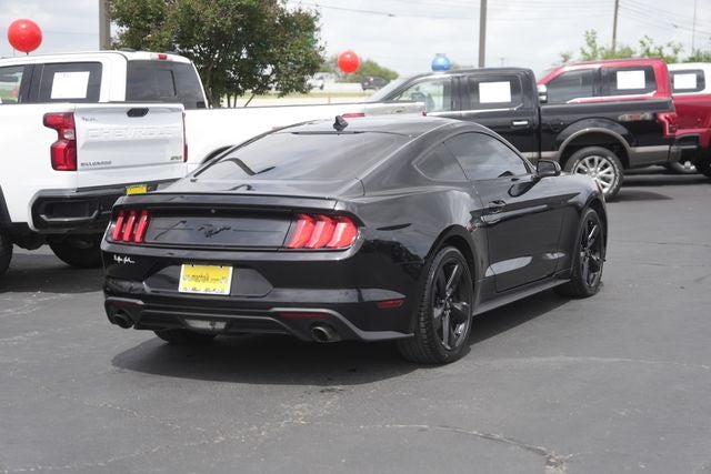 2021 Ford Mustang EcoBoost