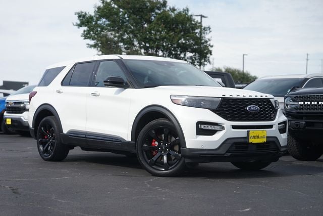 2022 Ford Explorer ST