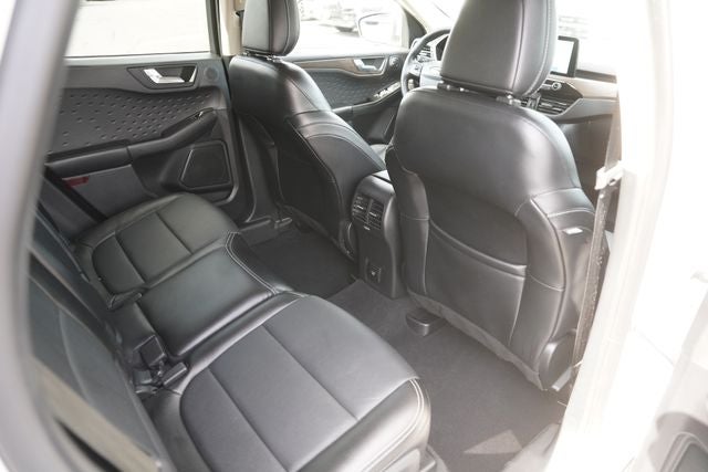2020 Ford Escape Hybrid Titanium