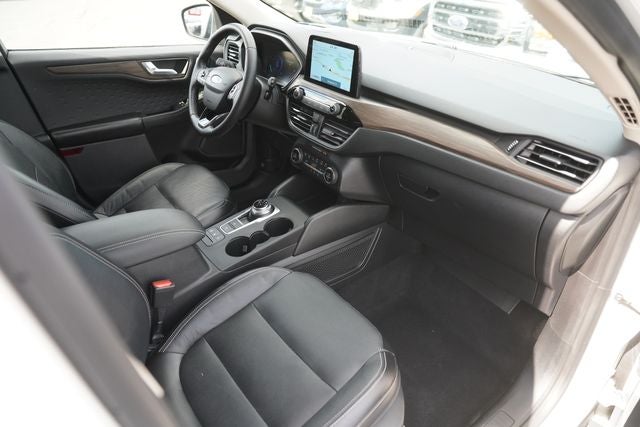 2020 Ford Escape Hybrid Titanium