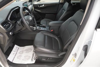 2020 Ford Escape Hybrid Titanium
