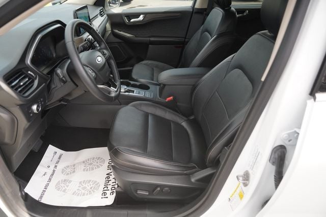 2020 Ford Escape Hybrid Titanium