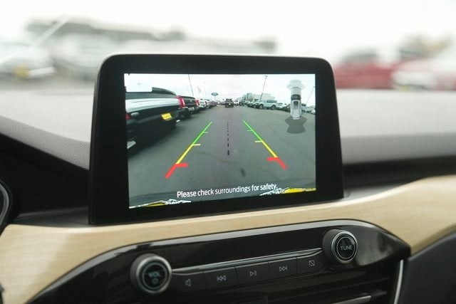 2022 Ford Escape Titanium