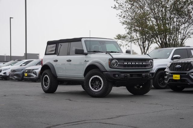 2022 Ford Bronco Black Diamond