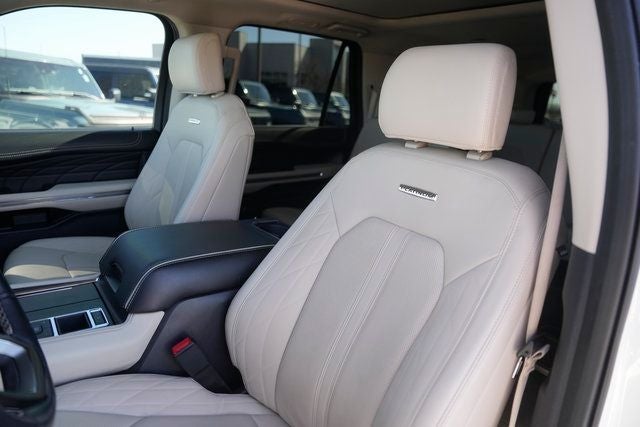 2024 Ford Expedition Max Platinum