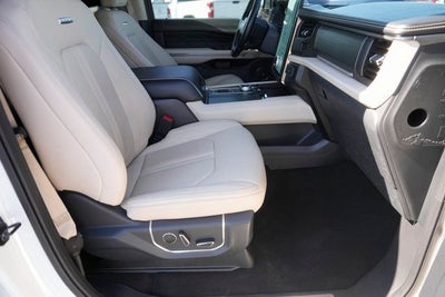 2024 Ford Expedition Max Platinum