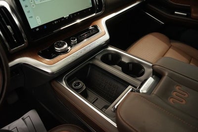 2025 Ford Expedition King Ranch