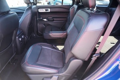 2022 Ford Explorer ST-Line