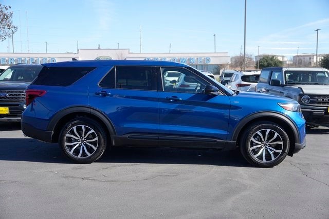 2022 Ford Explorer ST-Line