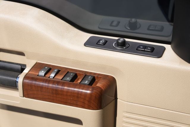 2015 Ford F-250SD King Ranch 156 WB