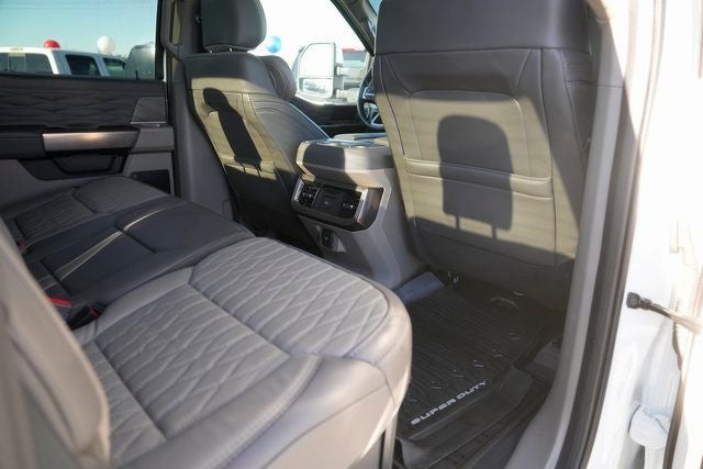 2025 Ford F-250SD Platinum