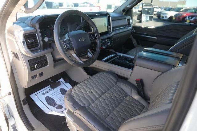 2025 Ford F-250SD Platinum