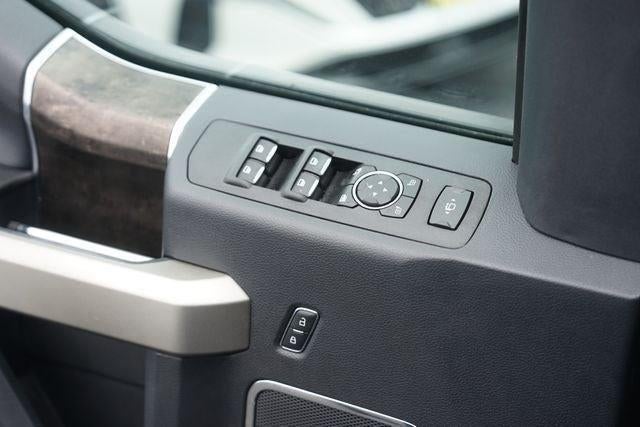 2022 Ford Super Duty F-250 SRW LARIAT