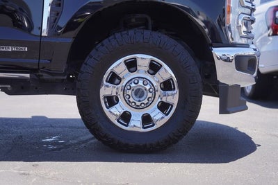 2023 Ford F-350SD Lariat