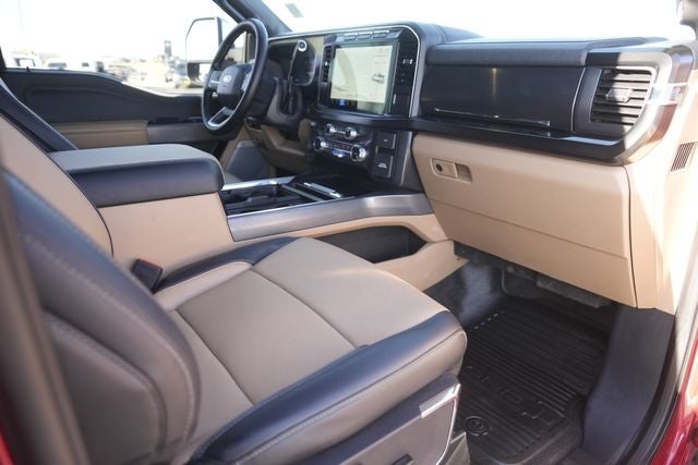 2023 Ford F-350SD Lariat