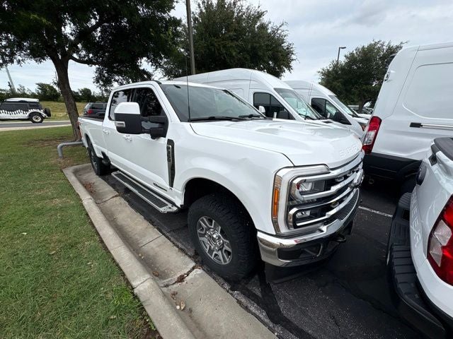 2023 Ford F-350SD Lariat
