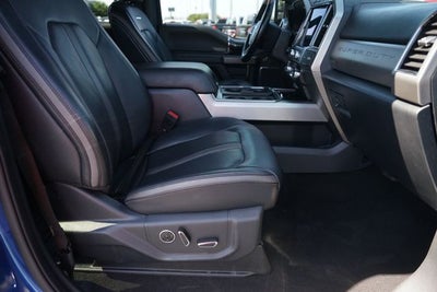 2022 Ford Super Duty F-350 Platinum