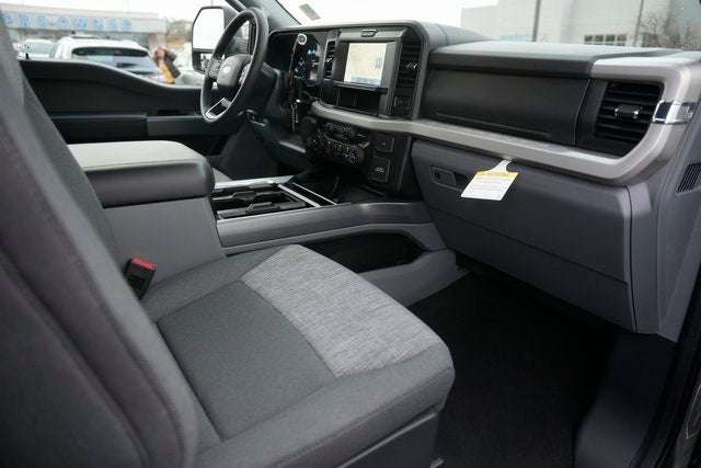 2025 Ford F-350SD XLT