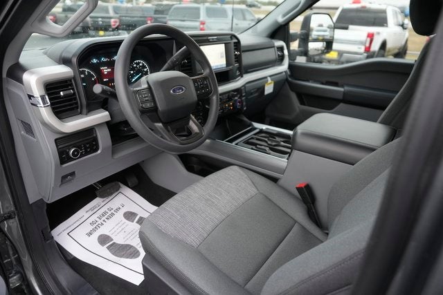 2025 Ford F-350SD XLT
