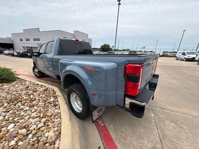 2023 Ford F-350SD Lariat DRW