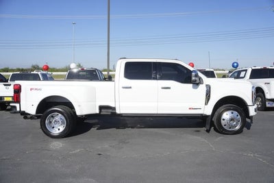 2024 Ford F-450SD Platinum DRW