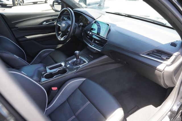 2022 Cadillac CT4 V-Series