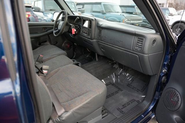 2002 Chevrolet Silverado 1500 Base