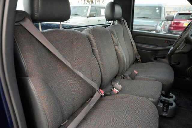 2002 Chevrolet Silverado 1500 Base