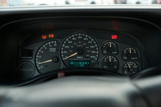 2002 Chevrolet Silverado 1500 Base