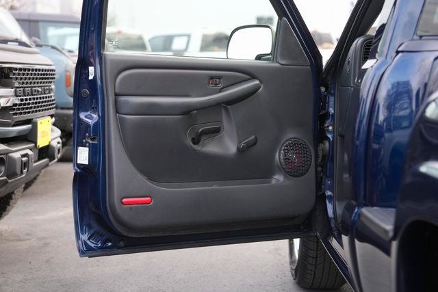 2002 Chevrolet Silverado 1500 Base