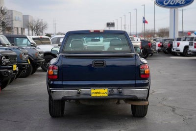 2002 Chevrolet Silverado 1500 Base