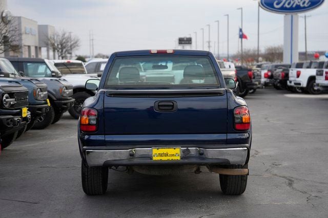 2002 Chevrolet Silverado 1500 Base