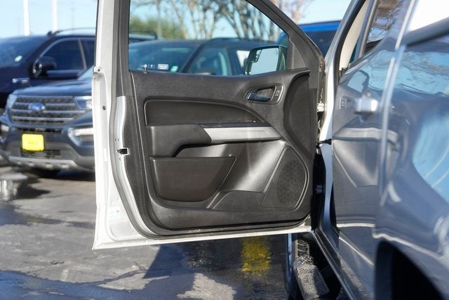 2017 Chevrolet Colorado LT