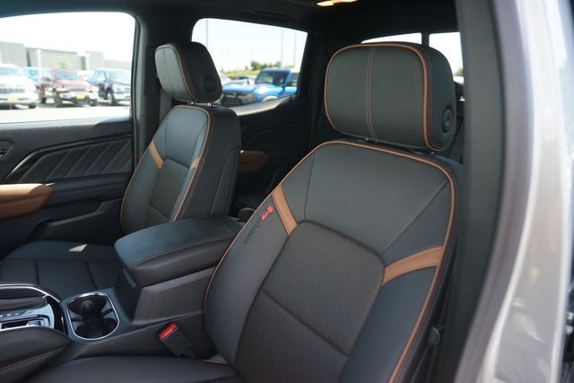 2024 GMC Canyon AT4