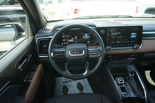 2024 GMC Canyon AT4