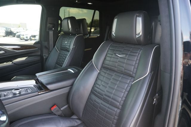 2023 Cadillac Escalade Sport Platinum