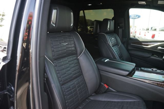 2023 Cadillac Escalade Sport Platinum
