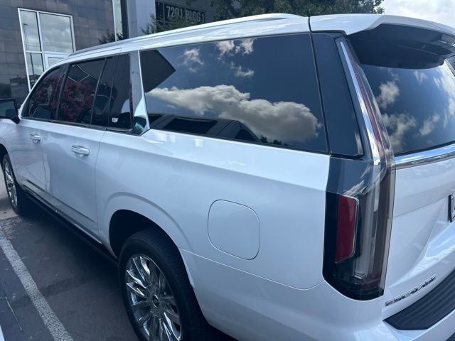 2024 Cadillac Escalade ESV Premium