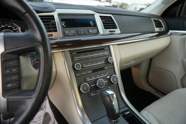 2009 Lincoln MKS Base